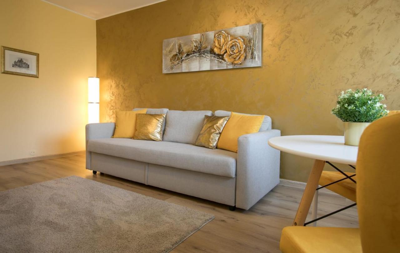Golden Apartment Baneasa Бухарест Екстер'єр фото